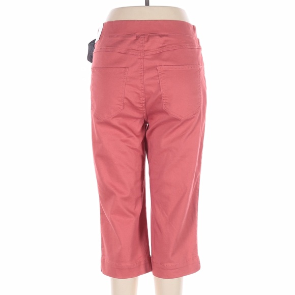 NWT Chic Pink Capris for Women - Picture 2 of 5